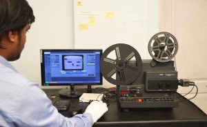 Digitalisieren von Filmen mit Projektor